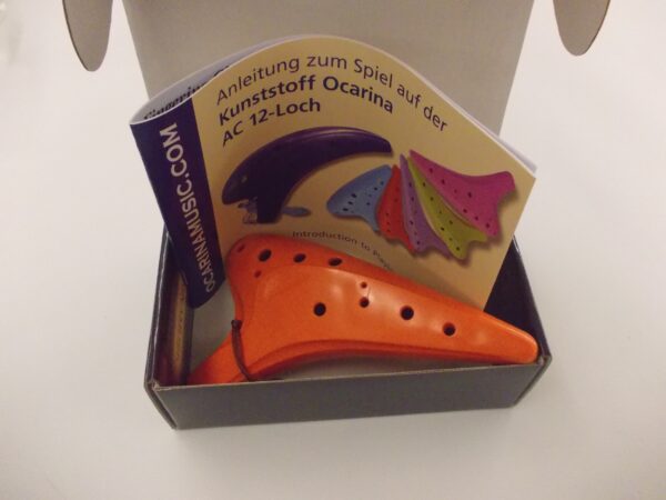Ocarina 12 fori (C3 - in Do) in plastica - immagine 2