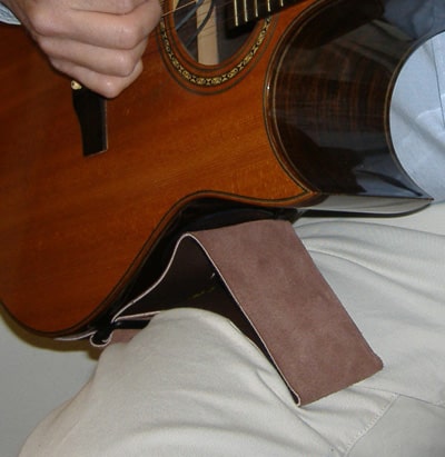 NeckUp Guitar Support. Supporto per chitarra classica (in sostuzione del  poggiapiede)