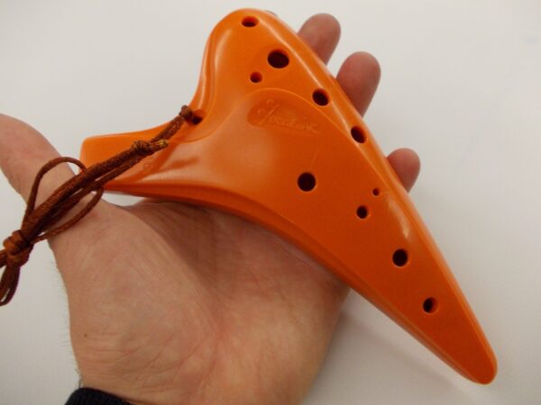 Ocarina 12 fori (C3 - in Do) in plastica - immagine 4